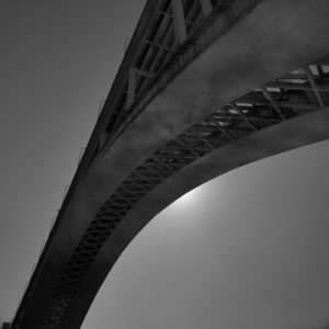 Ponte da Arrábida seen from below